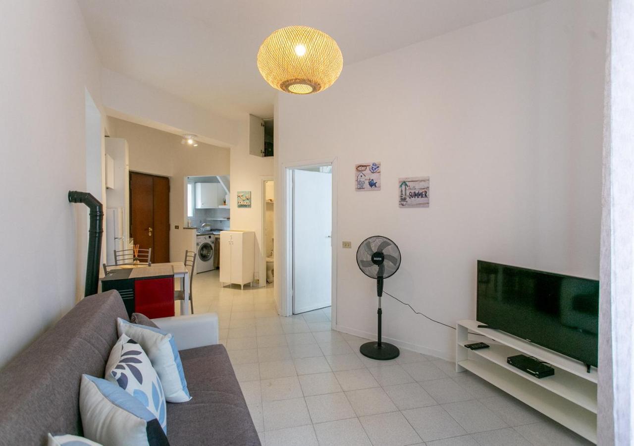 Апартаменты B-House Порто Санто Стефано Экстерьер фото